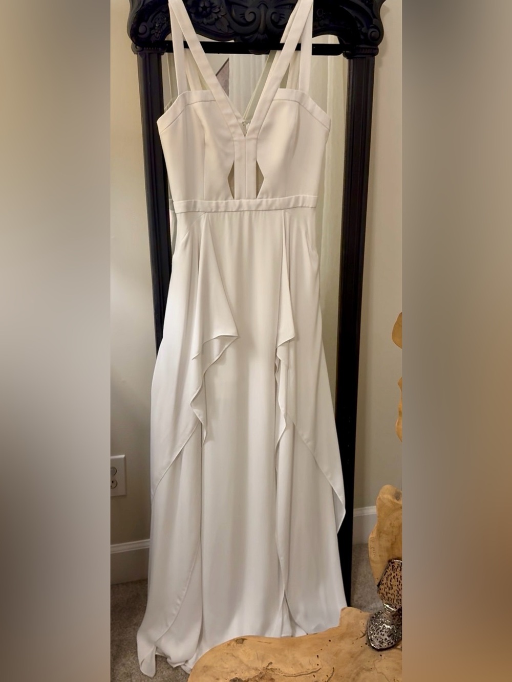 BCBGMaxAzria White Ruffle-Detail Maxi Skirt